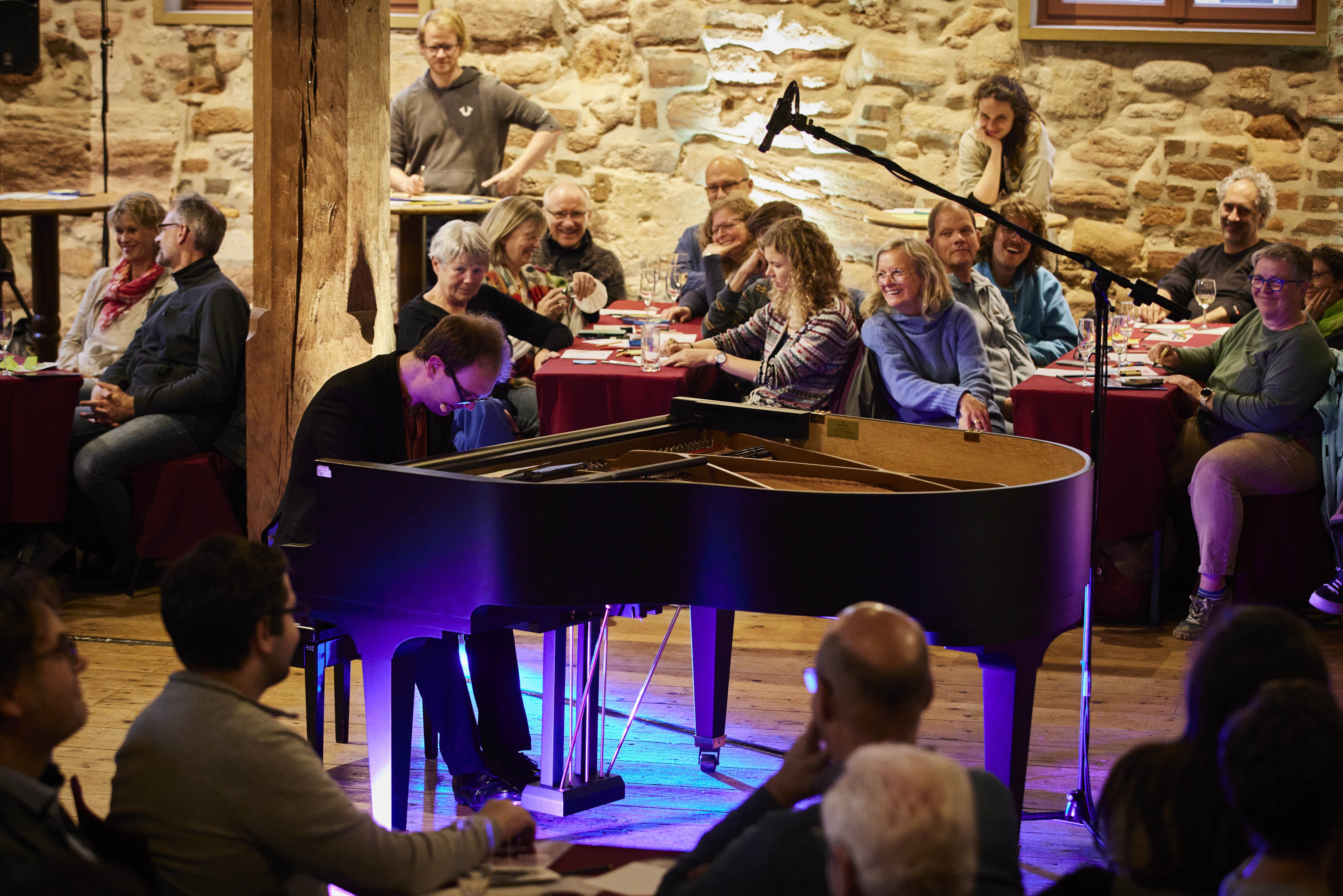 Principal image of artist or production